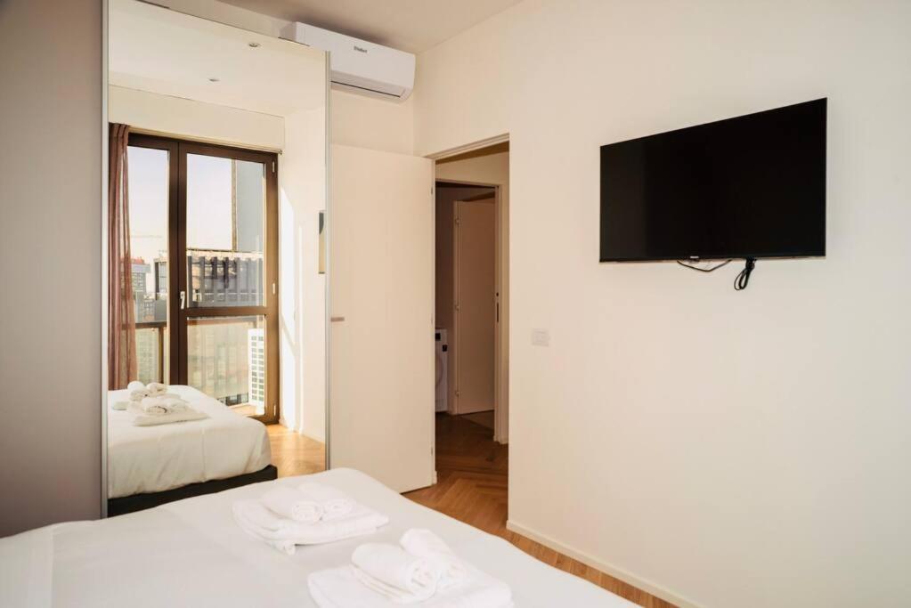 Sky View -Porta Nuova- Appartamento 7 Con Terrazzo ميلان المظهر الخارجي الصورة
